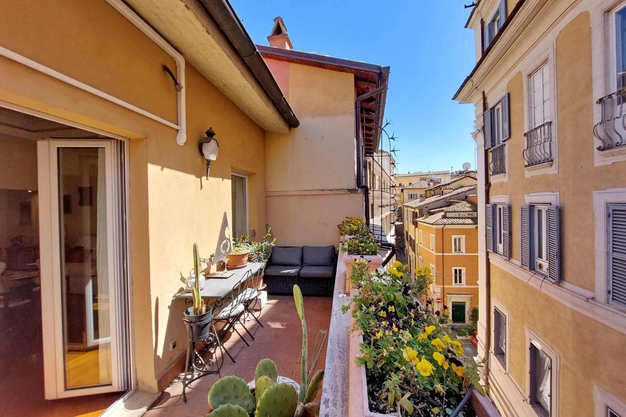 4Bnb - Luxury Trevi Apartment W Terrace Рим Екстер'єр фото