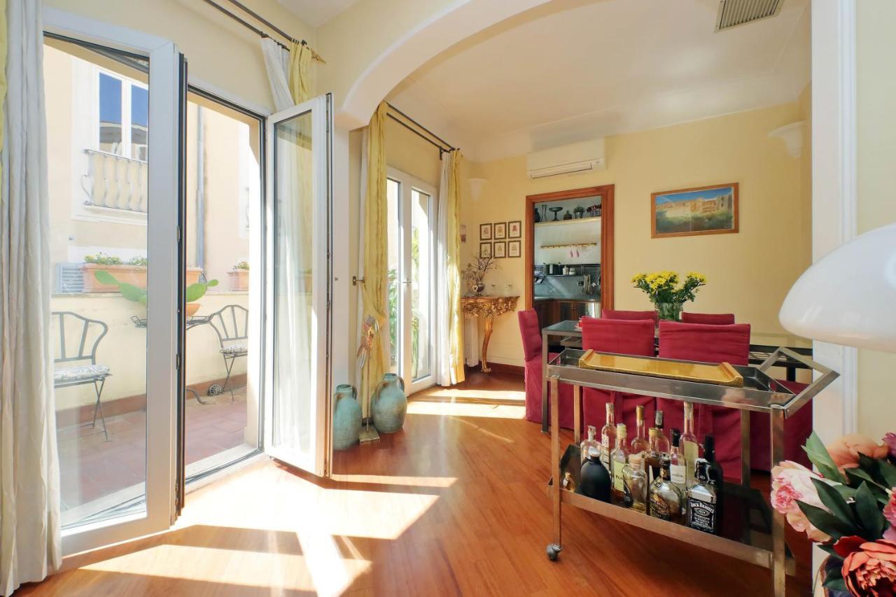4Bnb - Luxury Trevi Apartment W Terrace Рим Екстер'єр фото